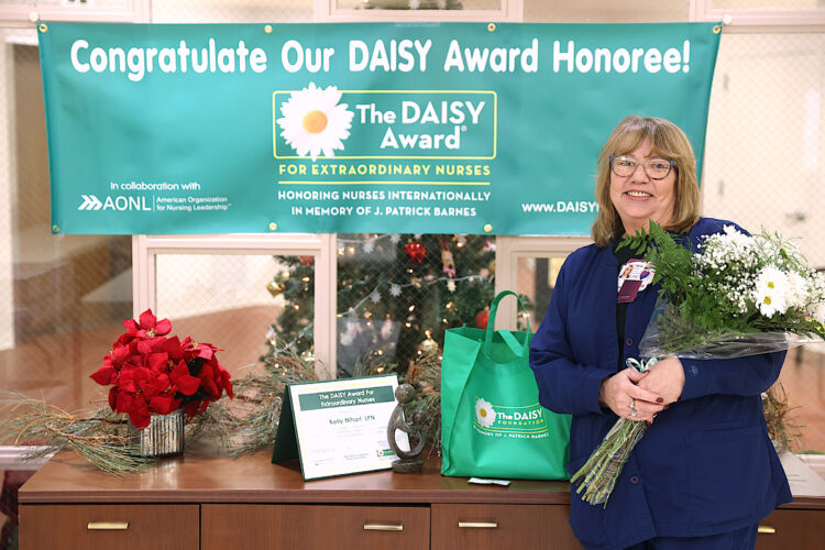 UPMC Senior Communities nurse recognized with award